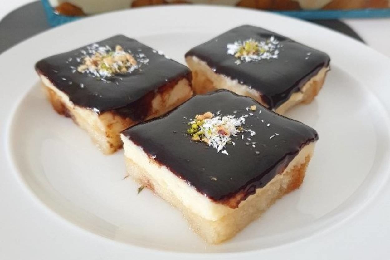 Klasik Tatlılardan: Soslu Etimek Tatlısı