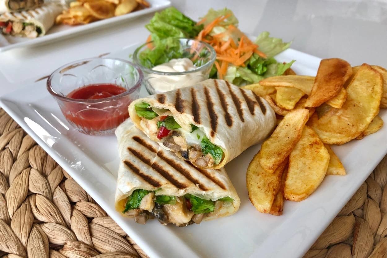 Kolayca Hazırlanan: Tavuklu Wrap
