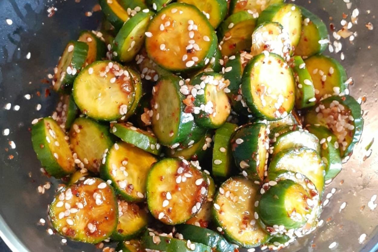 Farklılık Arayanlara: Kore Usulü Baharatlı Salata
