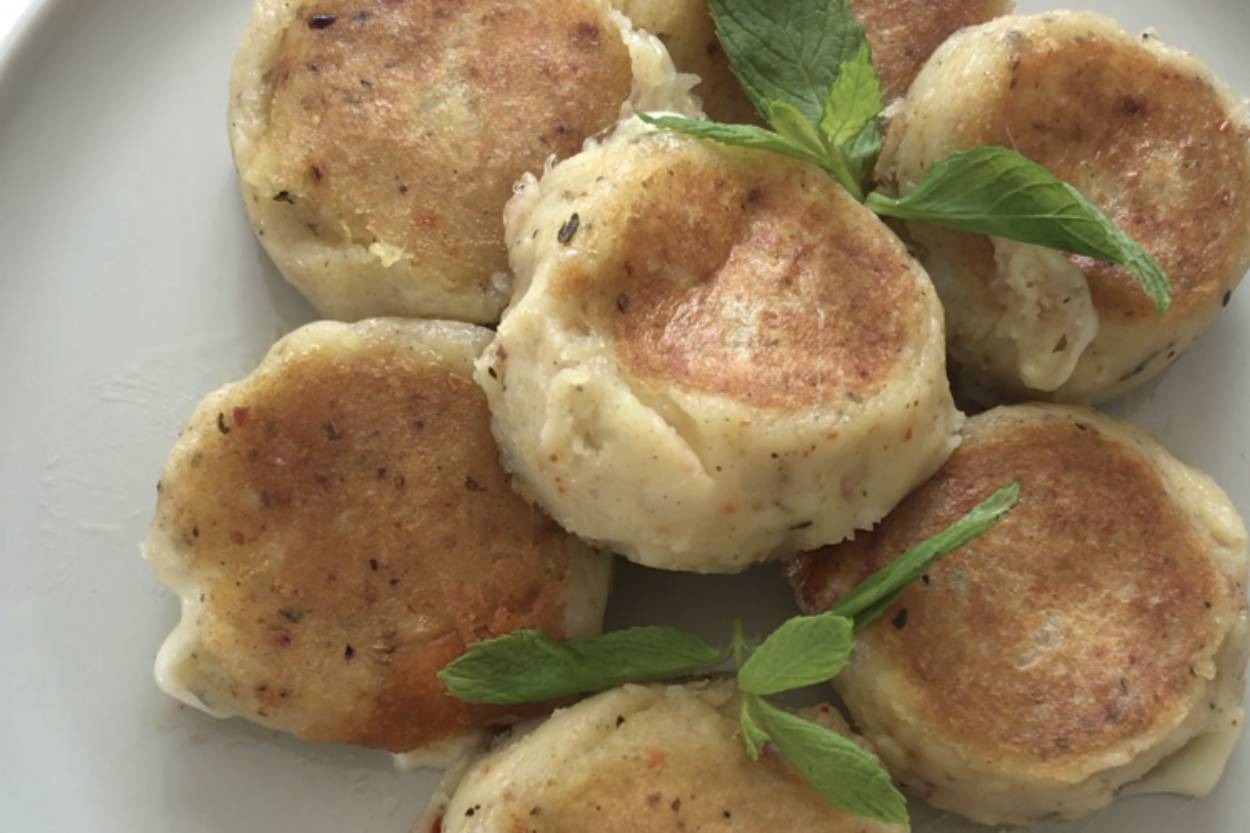 Kaşarı Eriyen: Patates Topları