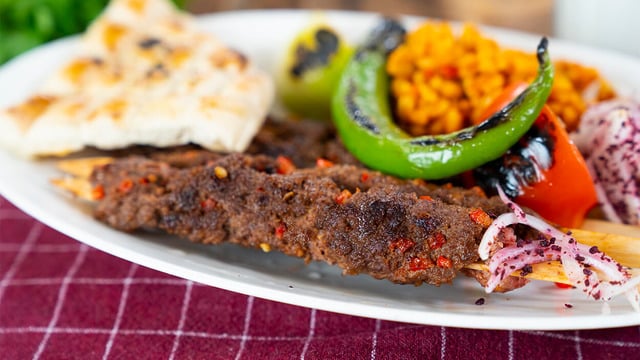 Adana Kebap Lezzetinde: Fırın Kebabı