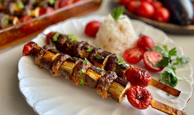 Bir mi Bir Buçuk mu: Patlıcan Kebabı