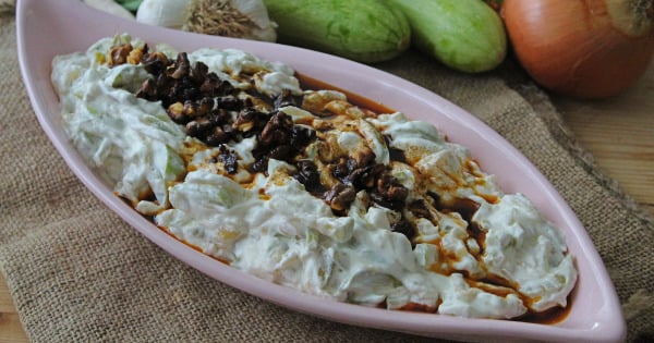 ceviz-soslu-kabak-yogurtlama5