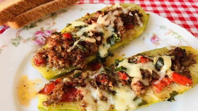 Patlıcanı Tahtından Eden: Kabak Karnıyarık