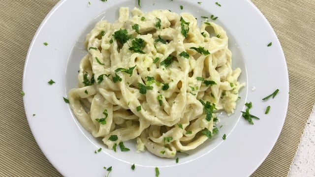 Damaklarda Yer Edecek: Fettucine Alfredo