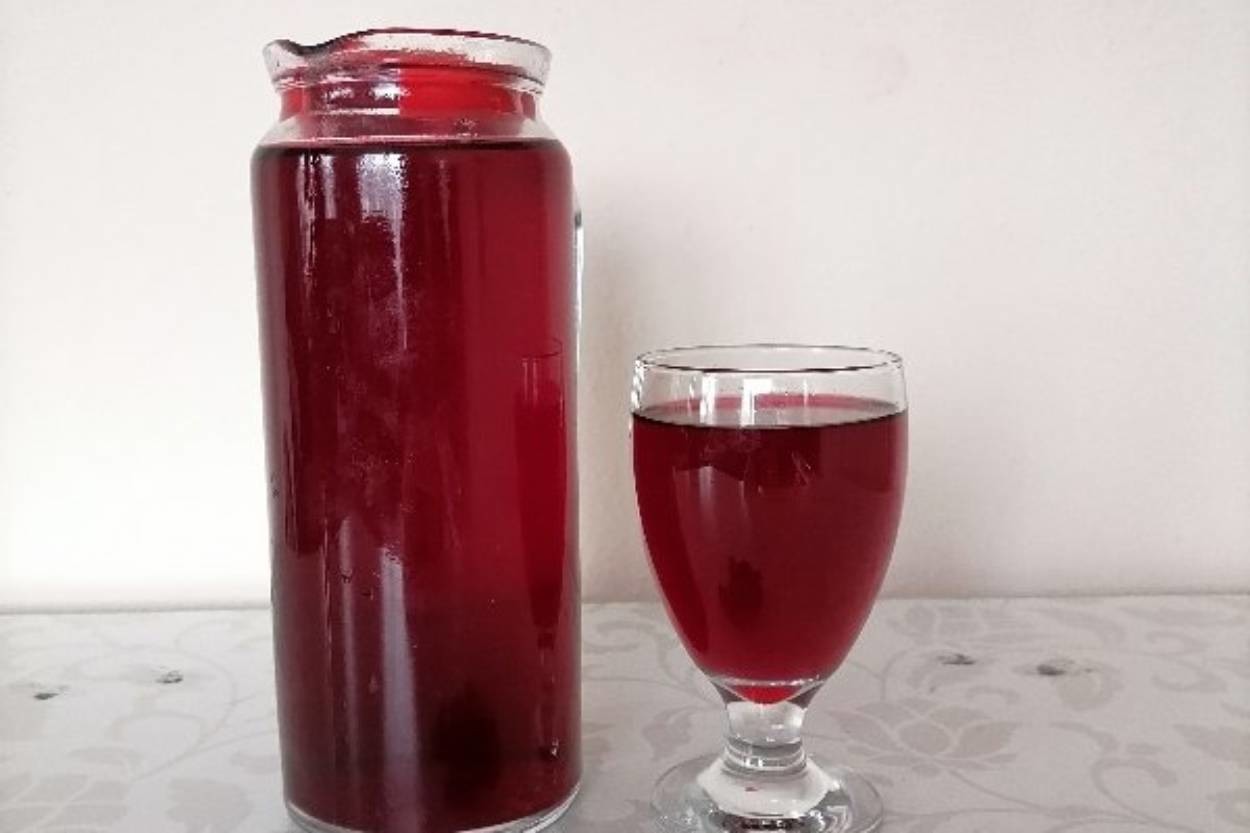 Lezzetine Doyum Olmayan: Hibiskus Şerbeti