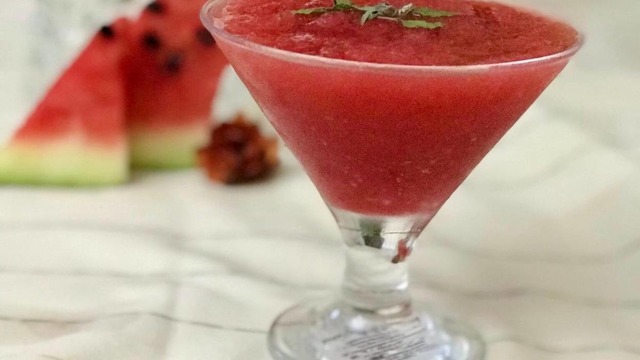 Yaz Günlerine: Karpuz Sorbe