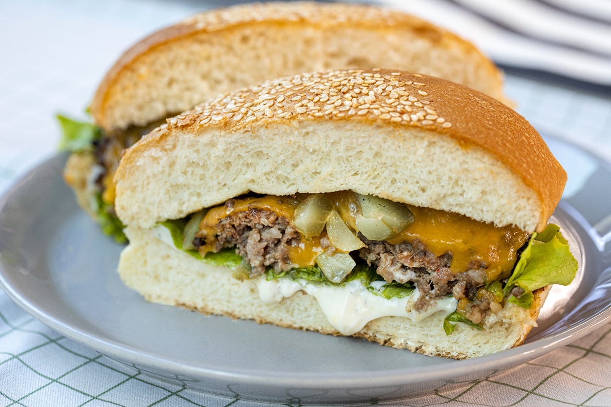 Peynirsiz Olmaz: Ekspres Cheeseburger