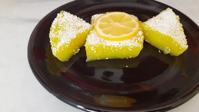 Ferahlık Dolu: Limonlu Hindistan Cevizi Aromalı Jöle