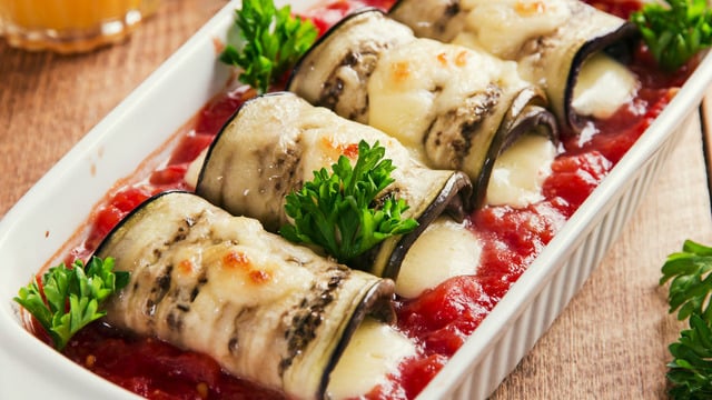 Rulo Rulo: Domates Soslu Izgara Patlıcan