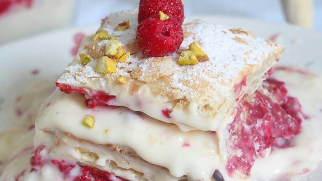 Yapımı Oldukça Basit: Kremschnitte Pastası