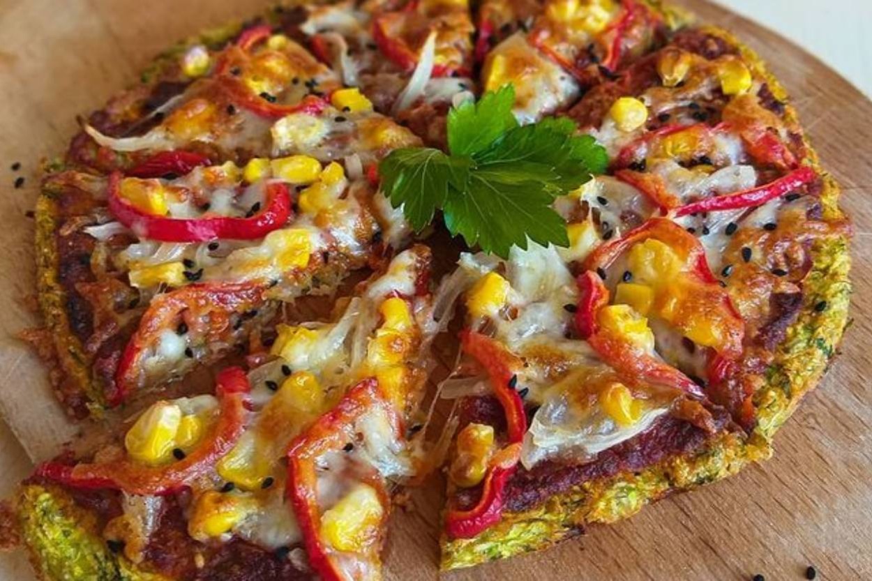 Doyurucu ve Farklı: İrmikli Kabak Pizza
