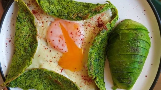 Üzeri Göz Yumurtalı: Yeşil Krep