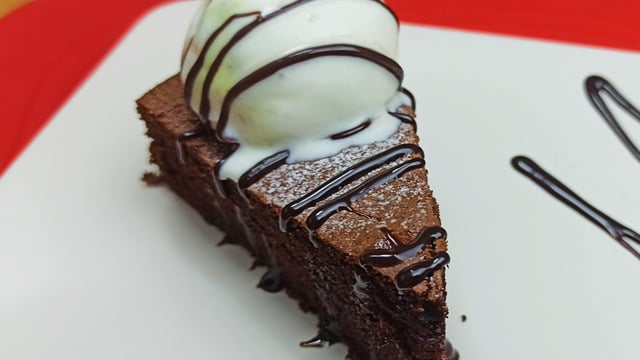 Pamuk Dokusuyla: Chiffon Cake