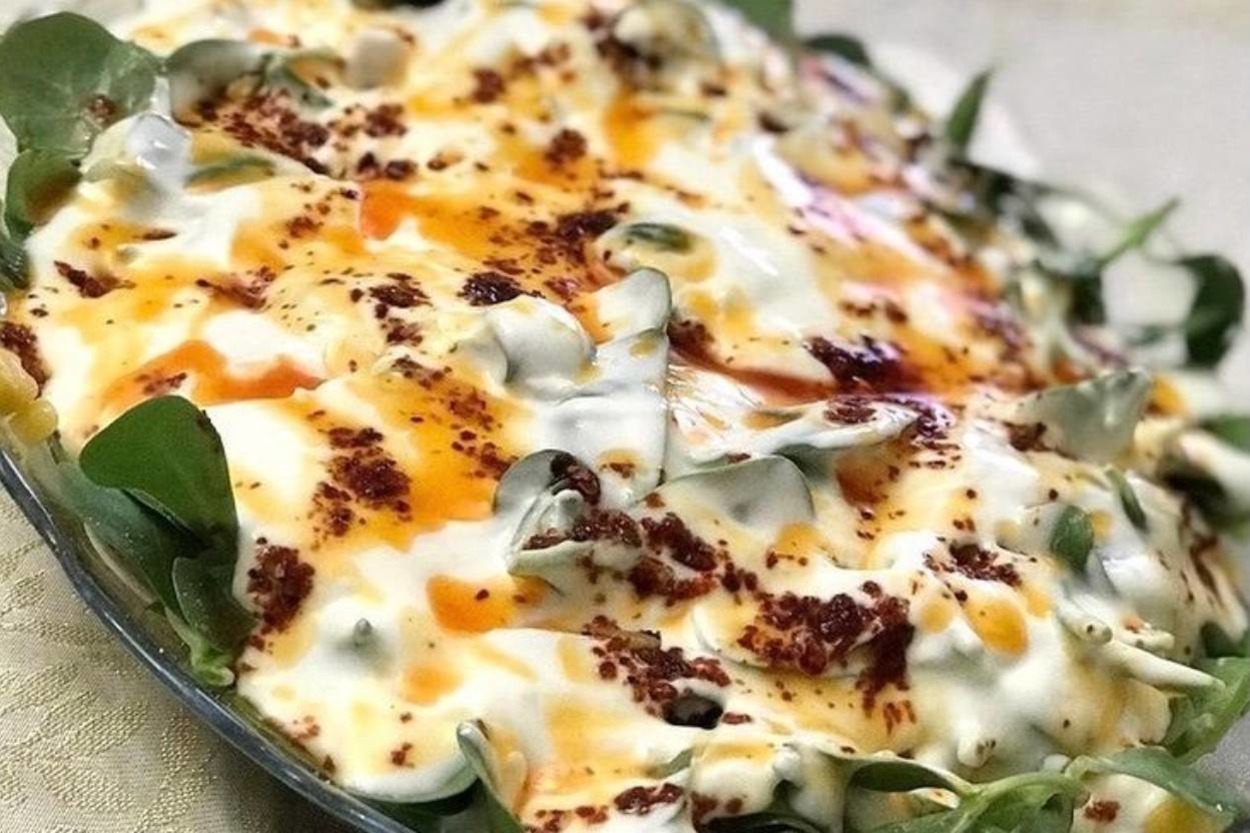 Sıcak Yaz Aylarına Yakışan: Semizotu Salatası