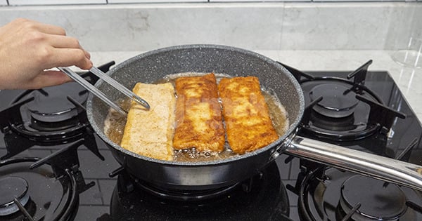 pizza-tadinda-kahvaltilik-borek