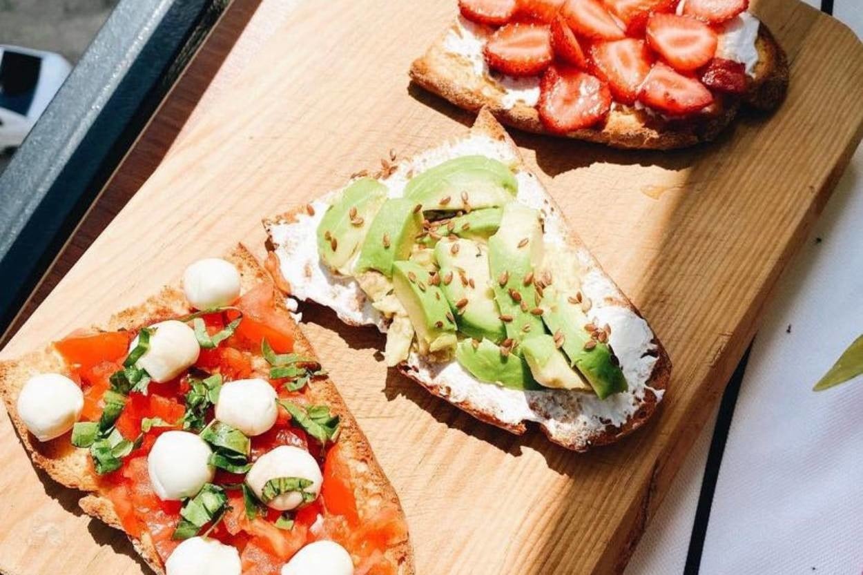 Ekmek Üzeri Enfes Lezzetler: Bruschetta
