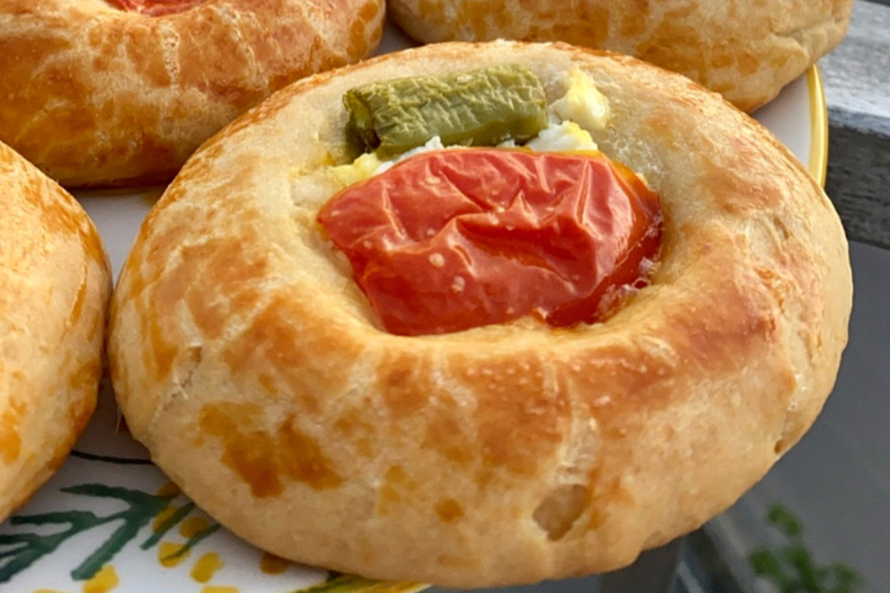 Mayasız, Hızlıca: Pratik Pizza Poğaça