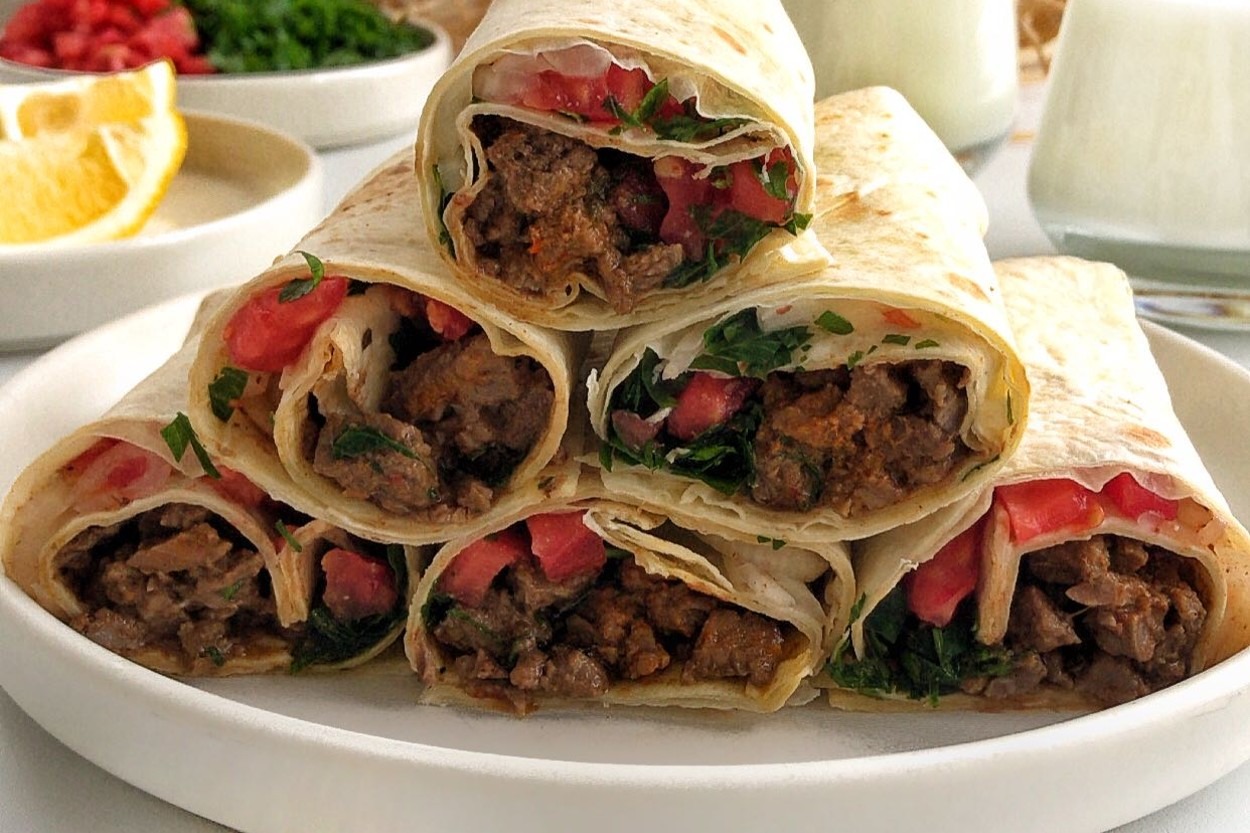 Lavaşlara Saralım: Et Tantuni