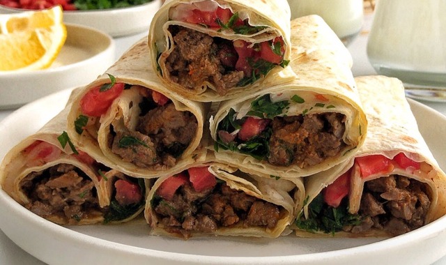 Lavaşlara Saralım: Et Tantuni