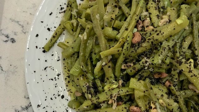 Bol Ekşili: Börülce Salatası