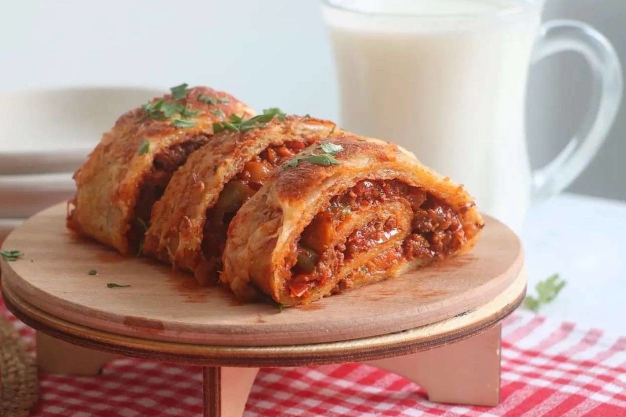 Sunumu Enfes: İç Harçlı Patates Rulo
