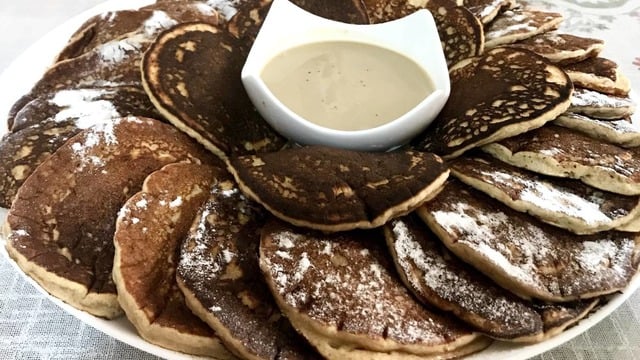 Herkes Tadına Bayılacak: Ballı Muzlu Pancake