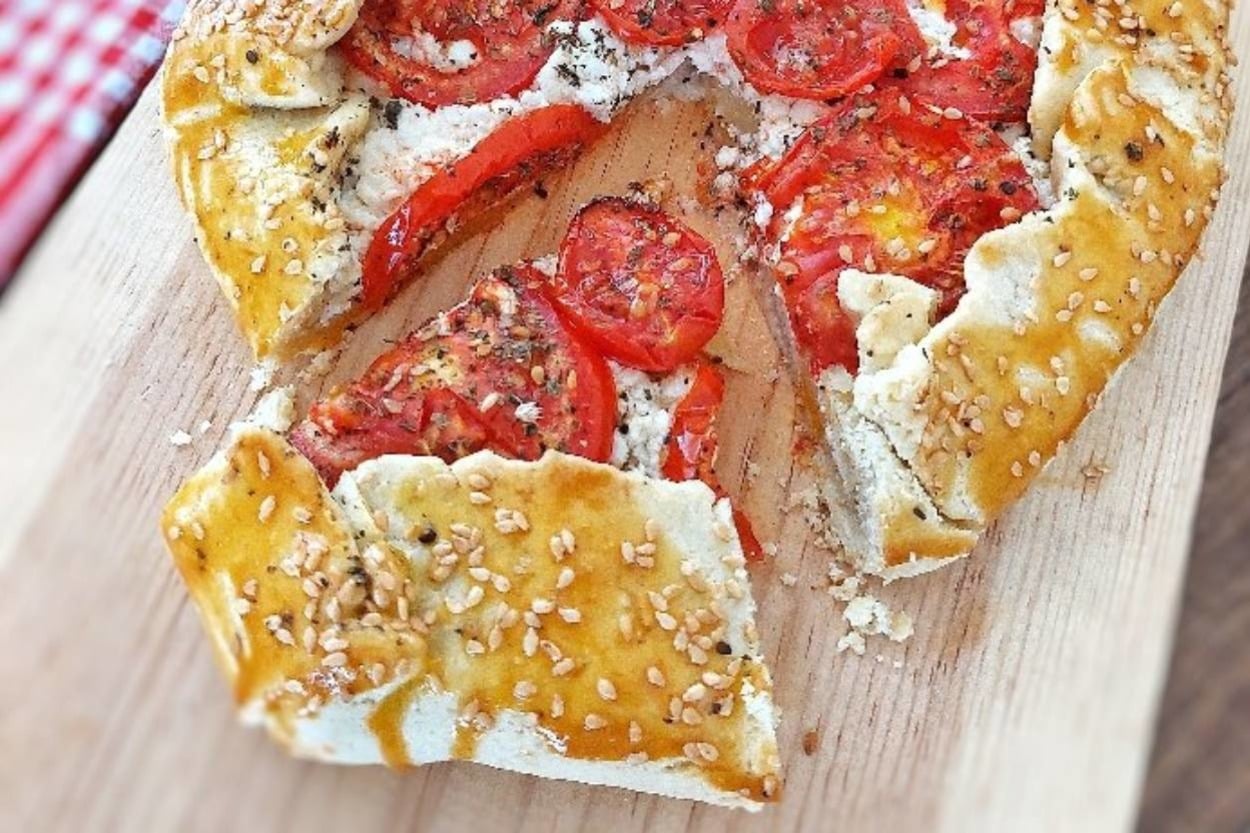 Kıyır Hamuruyla: Domatesli Galette