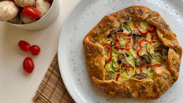 Çay Saatlerine Hazır: Sebzeli Galette