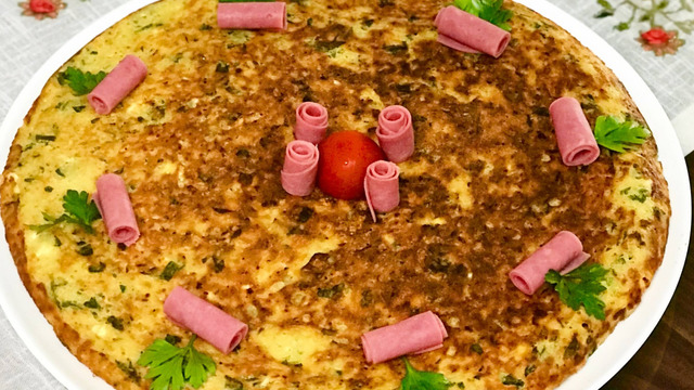 Çay Demlenene Kadar Hazır: Tavada Patatesli Peynirli Kek