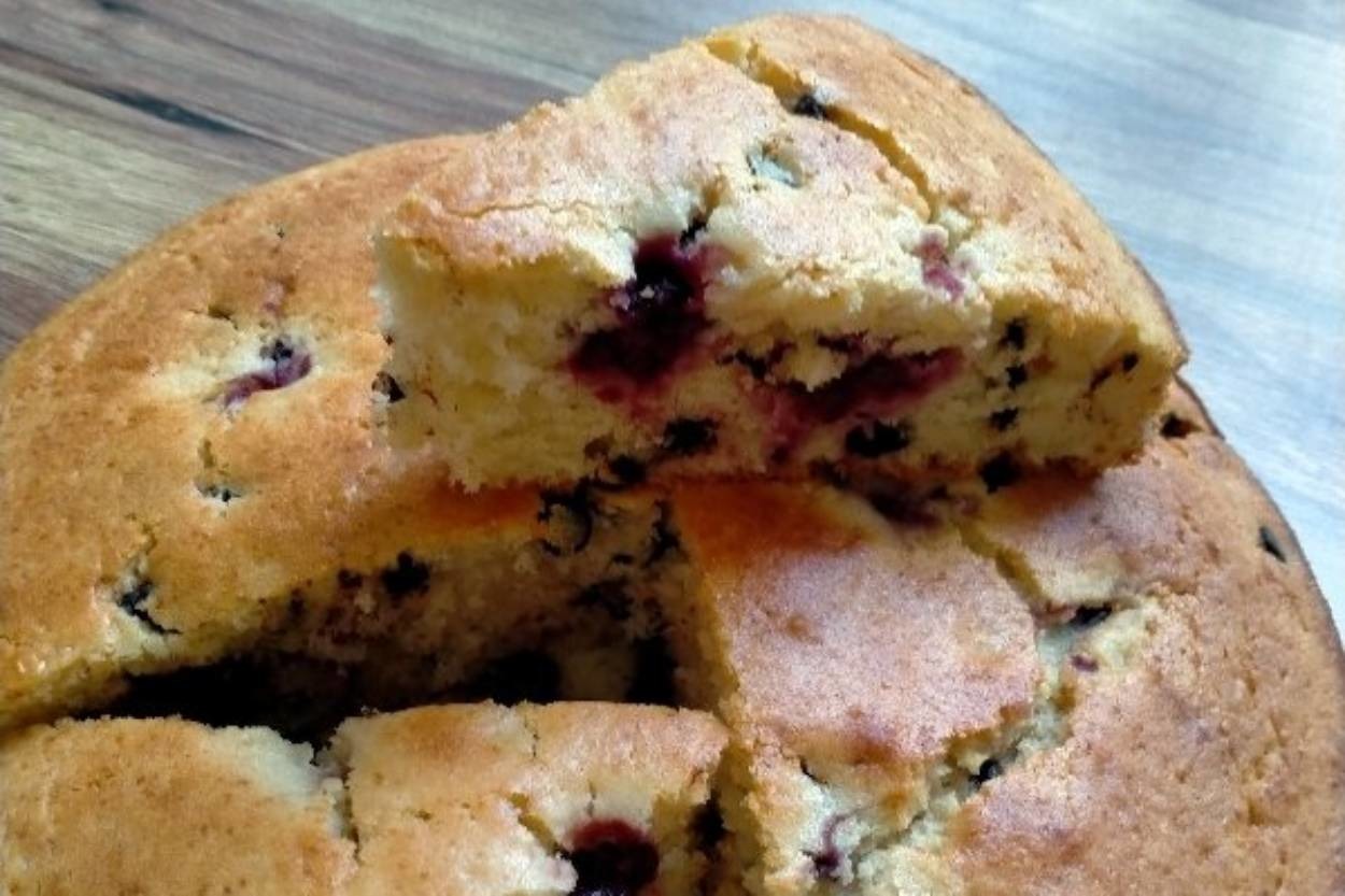 Kokusu Mis: Böğürtlenli ve Limonlu Kek