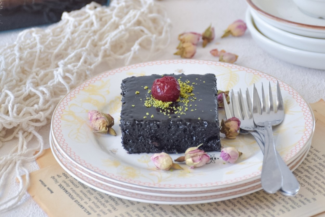 Lezzet Şöleni: Browni Tadında Islak Kek