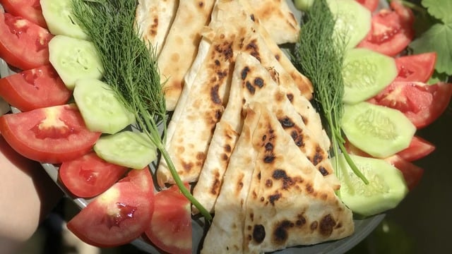 Kahvaltı Zamanlarına: Hazır Yufkadan Pratik Gözleme