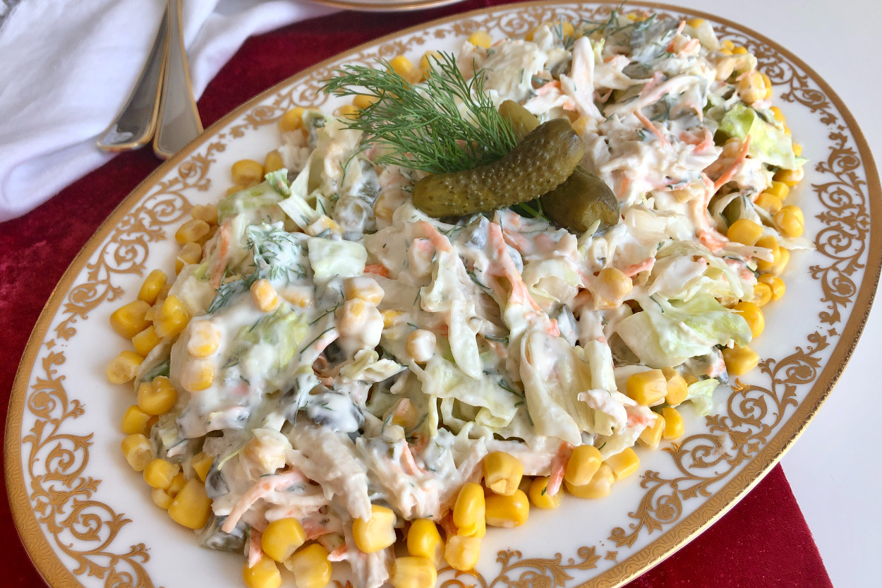 Görsel Şölen: Icebergli Tavuklu Salata