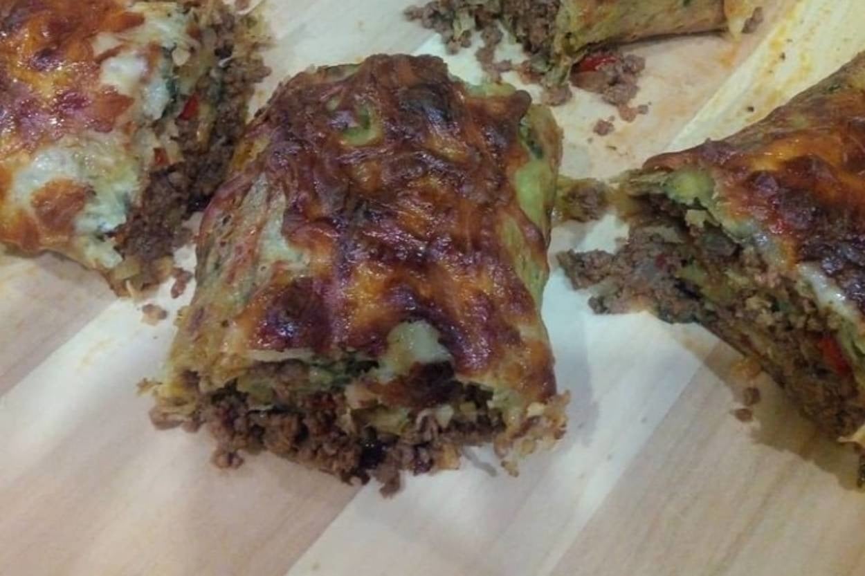 Patatesli Her Şeyi Sevenlere: Kıymalı Patates Rulo