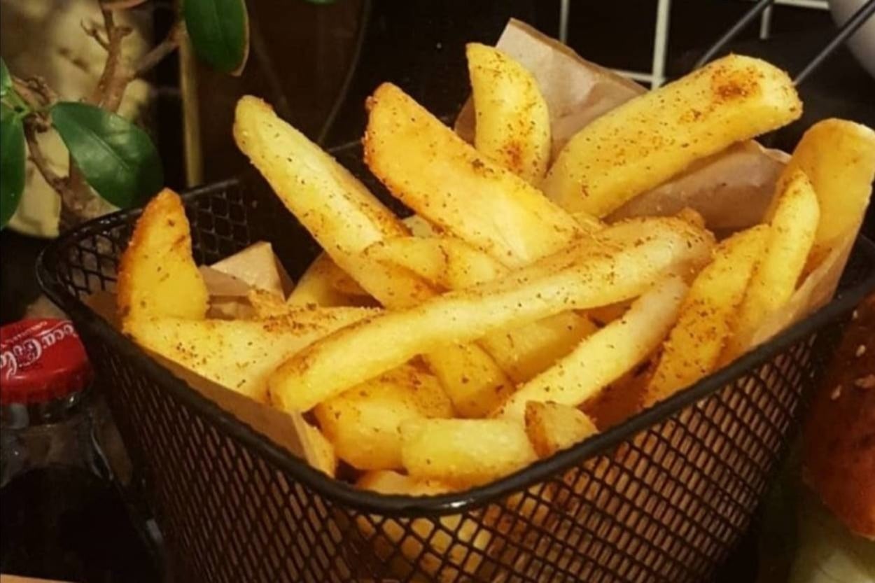 Yemeye Doyulmaz: Baharatlı Patates Kızartması