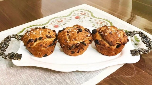 Sabaha Çabucak Hazır: Zeytinli Kuru Domatesli Ekmek
