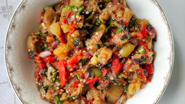 Böyle Lezzet Yok: Barbekü Salatası