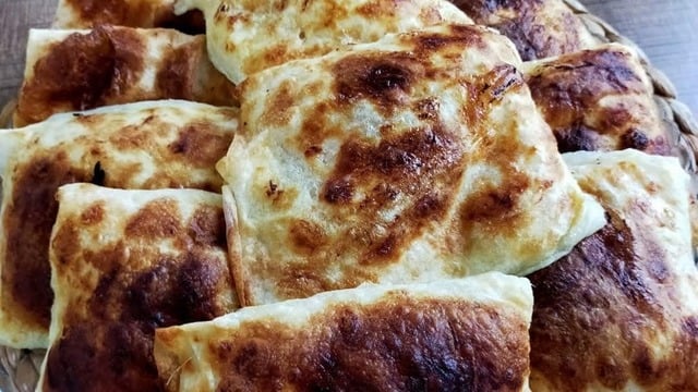 Sırrı Sosunda Saklı: Patatesli Börek