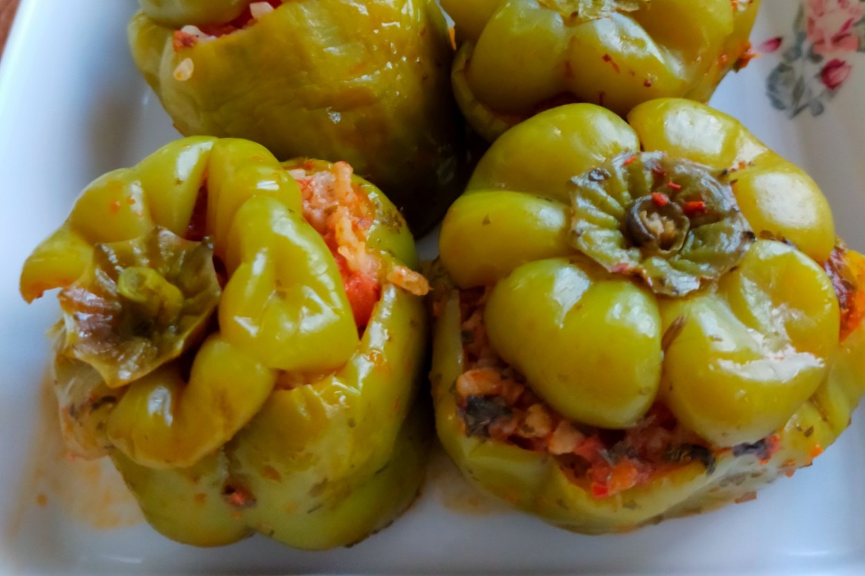 Vazgeçilmez Lezzet: Etli Biber Dolması