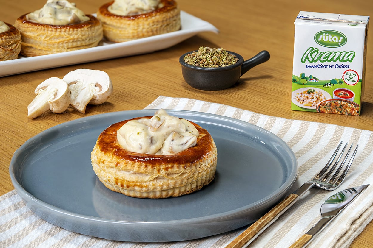 Enfes Dolgusuyla: Kremalı Mantarlı Milföy Çanakları