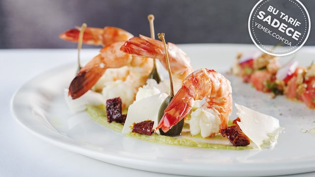 Ouzo Roof Restaurant'tan: Avokado Püreli Karides
