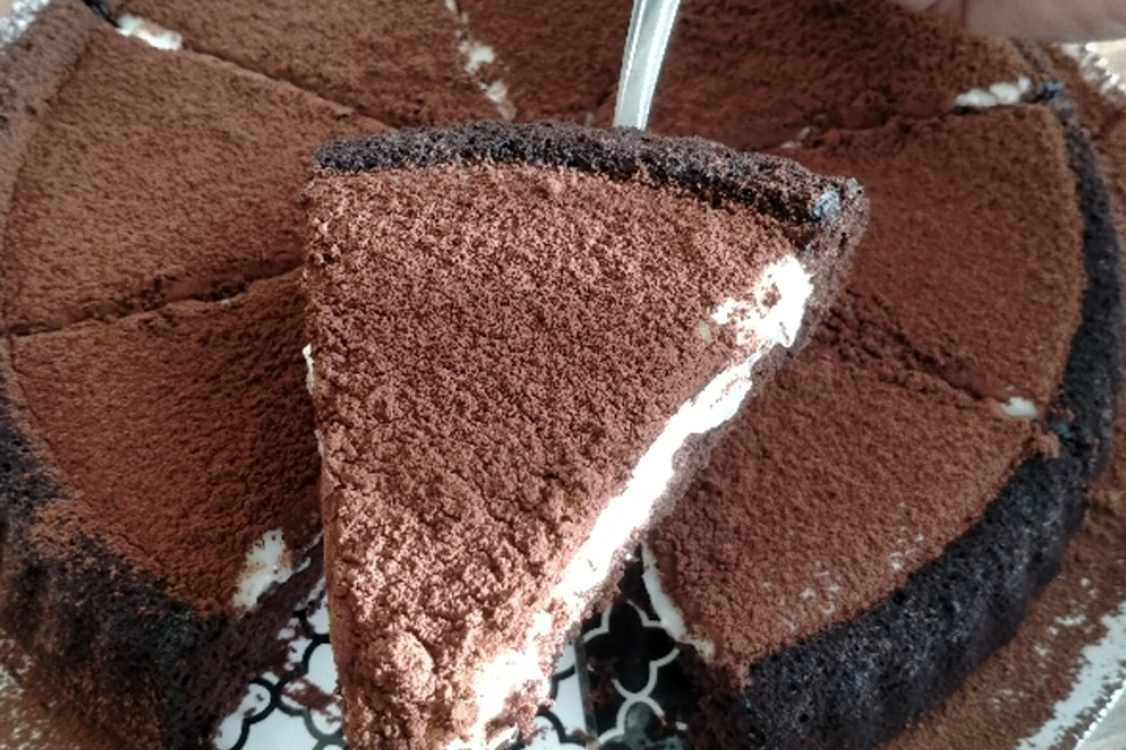 Lezzeti Parmakları Yedirir: Kolay Tiramisu