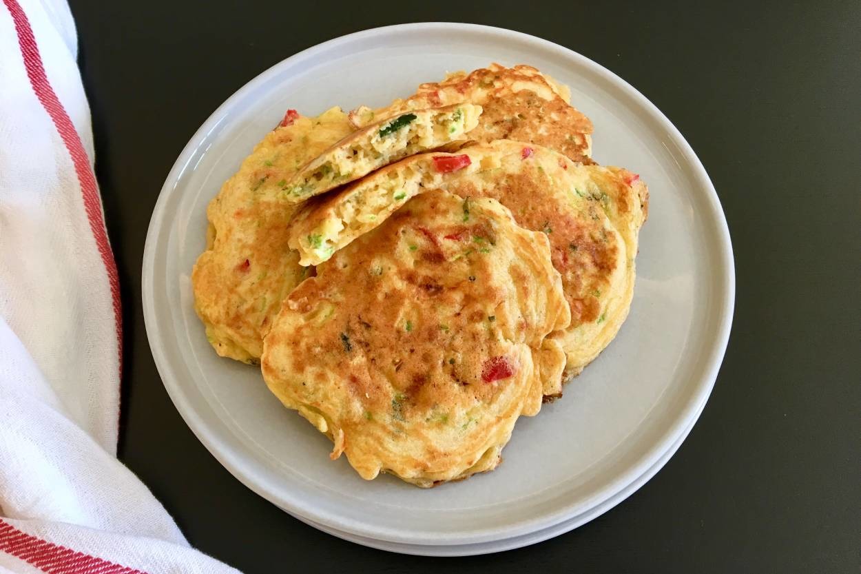Akşam Üstü Çayın Yanına: Kabaklı Yulaf ve Mısır Unlu Pancake
