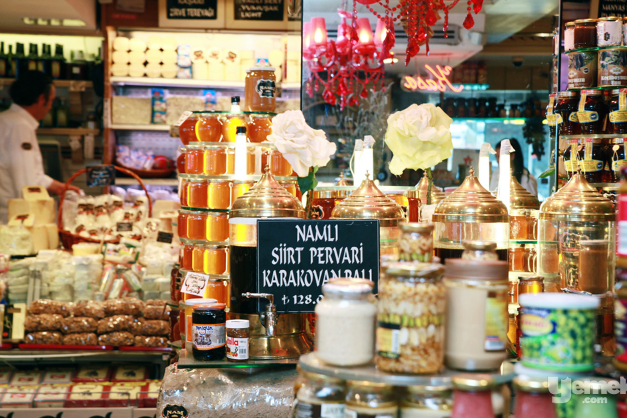 Namlı Gurme Karaköy: Şarküteri Cenneti Restaurant