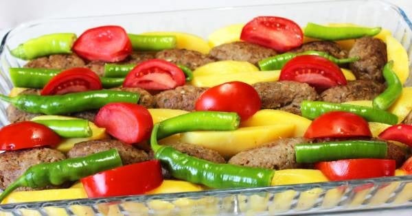 lokanta-usulu-firinda-izmir-kofte-adim