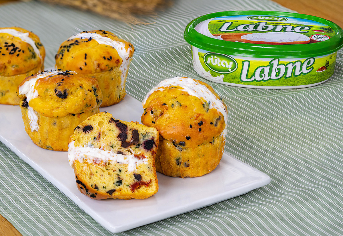İçi Dolu Dolu: Labneli Muffin Tarifi