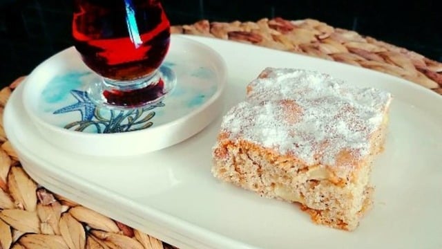 Kokusu Evi Saran: Elmalı Tarçınlı Kek