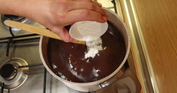 glutensiz-cikolatali-muhallebi-adim-3