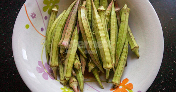 firinda-bamya-kizartmasi-asamasi-4
